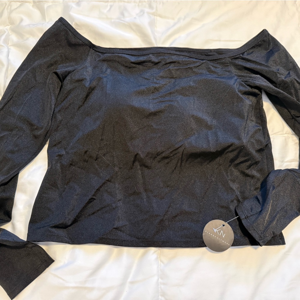Klassy Network Elegant Black Apparel